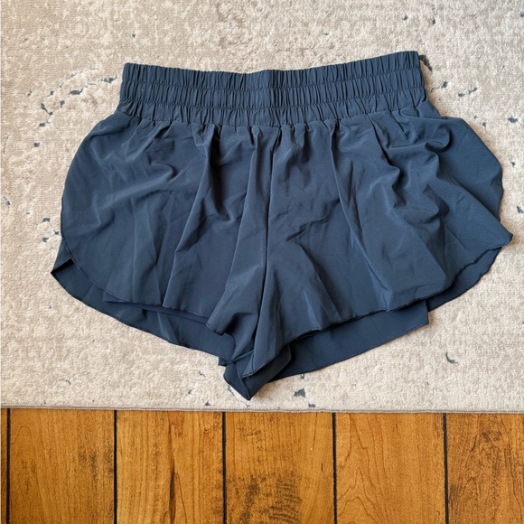 CRZ FEATHERY FIT DOLPHIN SHORT - Picture 1 of 2